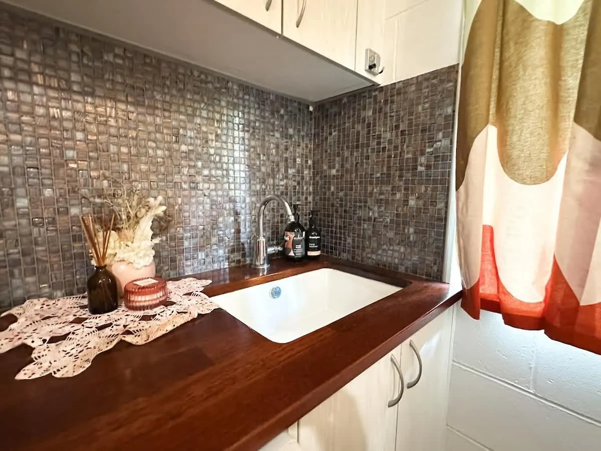 The Tides - 70S Seaside Bungalow Port Douglas Hébergement de vacances
